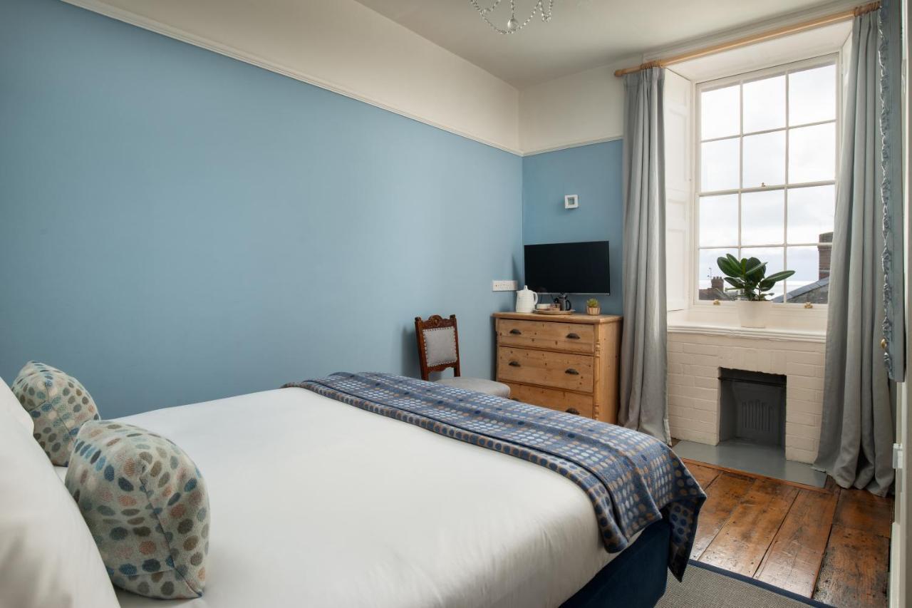 Dorset House Bed & Breakfast Лайм Риджис Екстериор снимка
