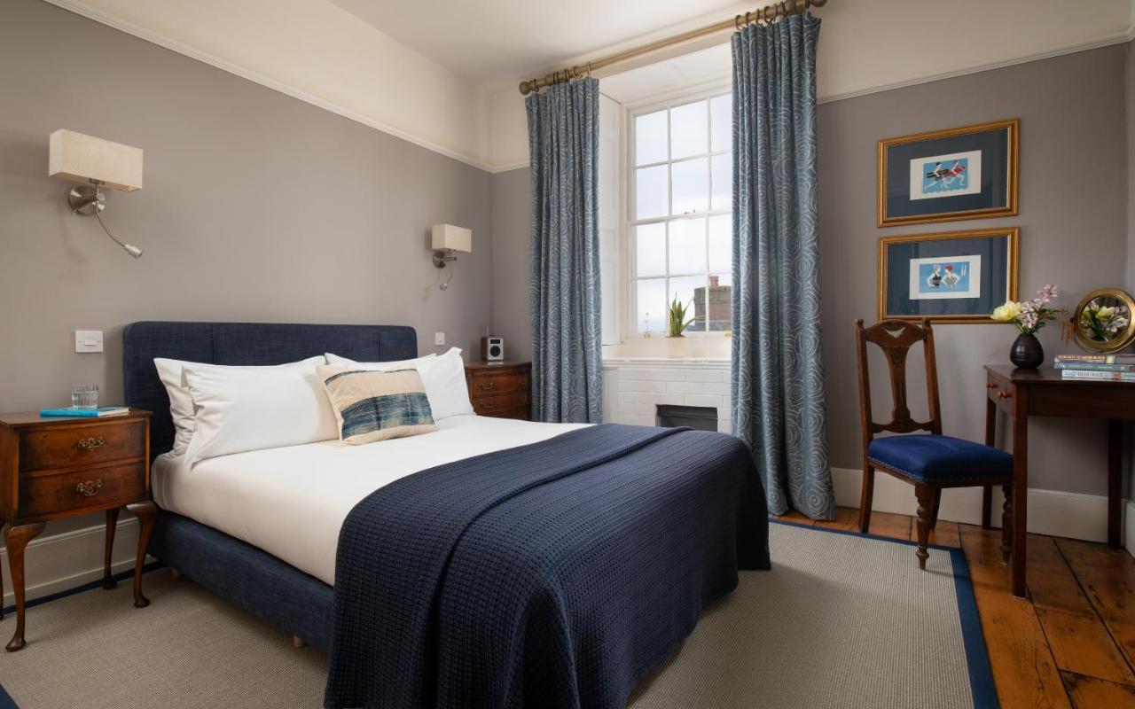 Dorset House Bed & Breakfast Лайм Риджис Екстериор снимка